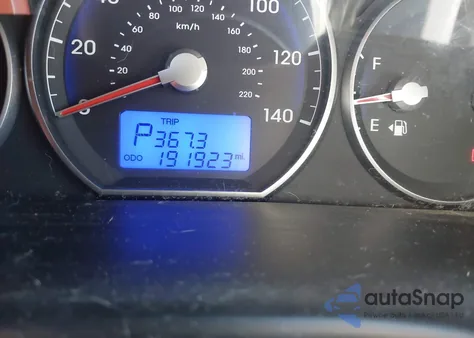 2010 Hyundai Santa Fe Limited V6 z USA, uszkodzony, nr VIN 5NMSK4AG6AH395230